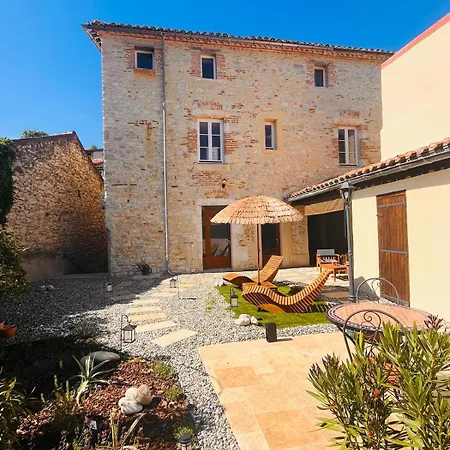 Villa Maison Laroque & *